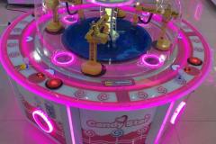 Gift-Master-Crane-Machine